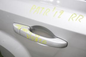 Door handle outer rear right Jeep Patriot 11-17 paint peeled off
