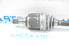 Drive axle shaft front right Jeep Patriot 11-17 FWD 2.0 not under the shaft, torn boot