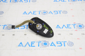 Antenna socket Kia Soul 14-16