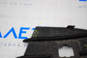 Front bumper grille right Ford Escape MK3 13-16 prerest mat, broken fastener