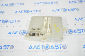 Honda CRZ 11-16 under-dash fuse box, housing and latches are broken