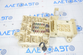 Lexus IS200 IS300 99-05 cabin fuse box broken fasteners