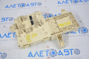 Lexus IS200 IS300 99-05 cabin fuse box broken fasteners