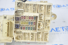 Lexus IS200 IS300 99-05 cabin fuse box broken fasteners