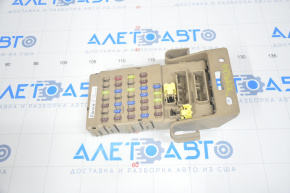 Subaru Outback 10-12 Dashboard Fuse Block