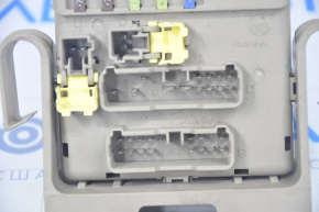 Subaru Outback 10-12 Dashboard Fuse Block