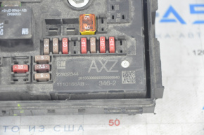 FUSE BOX RELAY Chevrolet Volt 11-15 cracks, breaks, broken fasteners