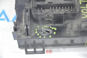 FUSE BOX RELAY Chevrolet Volt 11-15 cracks, breaks, broken fasteners