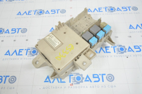 The Lexus ES 300/330 under-dash fuse box has cracks and broken fasteners.