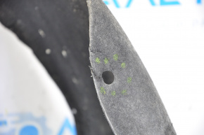 Rear right fender liner Kia Soul 14-16 pre-restoration, tear in fastener