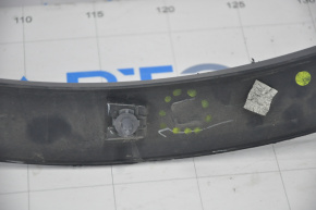 Rear left wing arch trim VW Tiguan 18-24 broken, scratched, dented