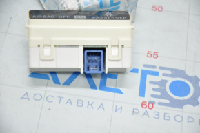 Toyota Prius 2004-05 Seat Belt Indicator