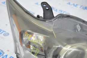 Headlight front right bare Lexus CT200h 11-11 for polishing