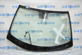 Windshield Lexus CT200h 11-17 with heated wiper zone, air on edge, sand, bumps