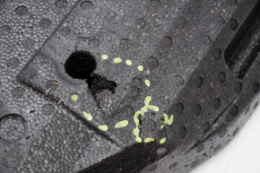 Foam under the Cadillac ATS 13-19 tool is crushed, there are tears