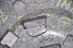 Foam under the Chevrolet Impala 14-20 tool is cracked