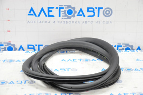 Door seal front right Chevrolet Impala 14-20