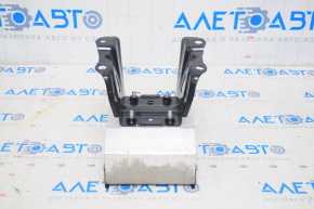 Side member bump stop left Lexus CT200h 11-17
