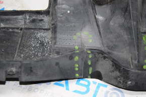 Right radiator deflector Toyota Prius 20 04-09 cracks