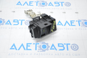 Positive terminal of battery Toyota Prius 20 04-09 with fuse box