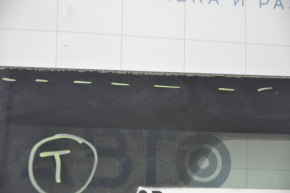 Ford Fusion mk5 13-20 windshield without rain sensor, air on edge, scratches