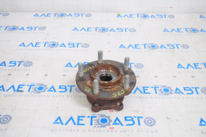 Rear left hub Mazda CX-5 17-24 awd rusty
