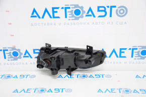 Fog light left fog light Nissan Sentra 20-25 crack on glass