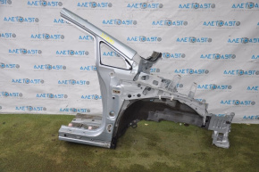 Front right quarter Toyota Prius V 12-17 blue, butt
