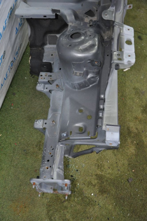 Front left quarter Ford Escape MK3 13-14 pre-rest, silver, with central pillar