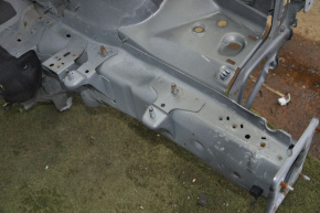 Front left quarter Ford Escape MK3 13-14 pre-rest, silver, with central pillar