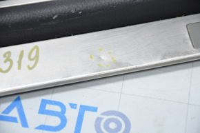 Front left threshold pad Lexus LS460 LS600h 07-17 black, scratches, bumps on chrome