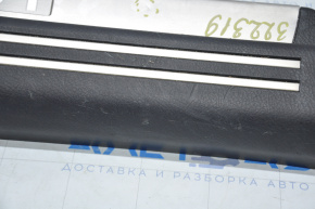 Front left threshold pad Lexus LS460 LS600h 07-17 black, scratches, bumps on chrome