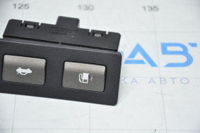 Lexus LS460 LS600h 07-09 trunk and fuel flap release buttons are worn out
