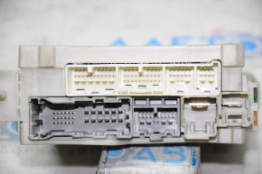 Lexus LS460 07-12 Interior Fuse Box