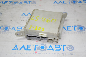 Lexus LS460 07-12 Interior Fuse Box