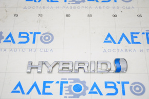 Right hybrid fender emblem for a 2010 Toyota Highlander