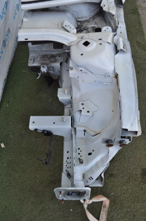 Front quarter left Ford Fusion mk5 13-20 white, with central pillar