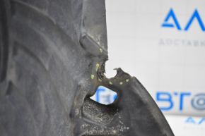 Front right fender liner Acura MDX 14-16 pre-restoration, tear in the mount, no fragment