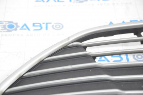 Front bumper grille upper Ford C-max MK2 13-16 usa pre-rest, chrome peeling, cracks