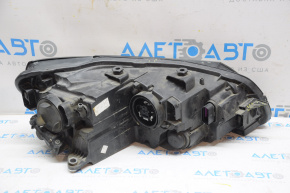 Headlight front left VW Passat b7 12-15 USA bare halogen broken crepe for polishing scratches