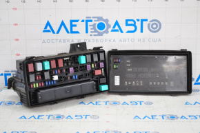 Fuse box underhood right Acura MDX 16
