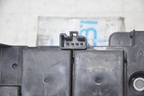 Fuse Box VVB Lexus ES300h 13-18