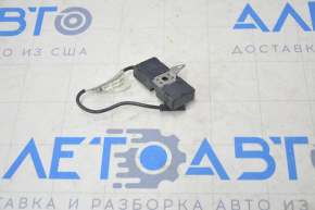 RADIO ANTENNA NOISE FILTER Tesla Model S 12- left