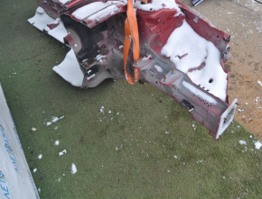 Front left quarter Ford Fusion mk5 13-20 red, with central pillar, dented