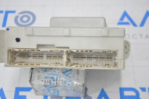 Fuse box in the dashboard Lexus GS300 GS350 GS430 GS450h 06-11