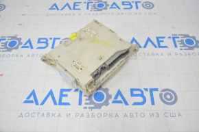 Fuse box in the dashboard Lexus GS300 GS350 GS430 GS450h 06-11