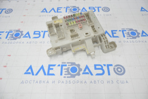 Fuse box under the dashboardLexus GX470 03-09 break