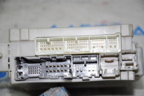 Lexus LS460 07-09 Interior Fuse Box