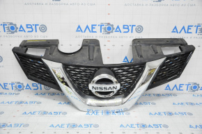 Radiator grill grill Nissan Rogue 14-15 without camera with emblem, scratch