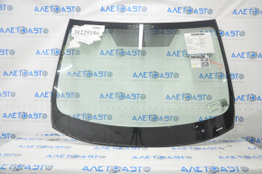 Nissan Rogue 14-18 Windshield